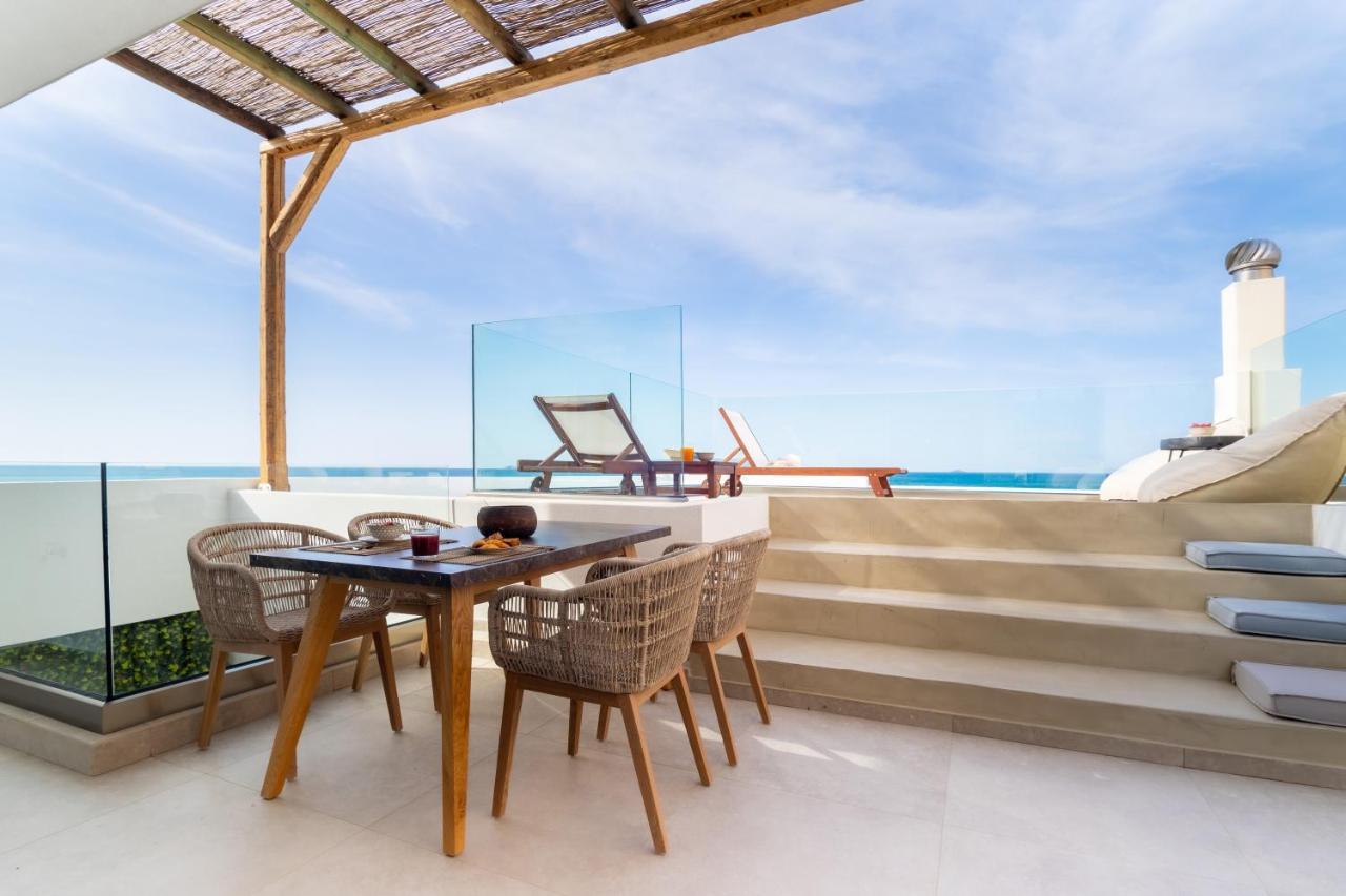 Wave, An Idyllic Seafront Suite Kokkini Hani Экстерьер фото