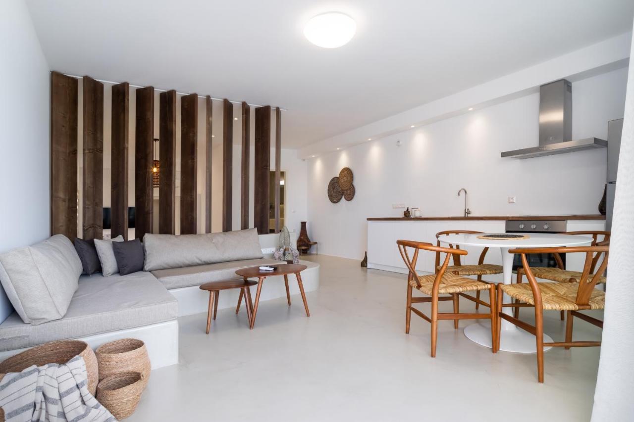 Wave, An Idyllic Seafront Suite Kokkini Hani Экстерьер фото